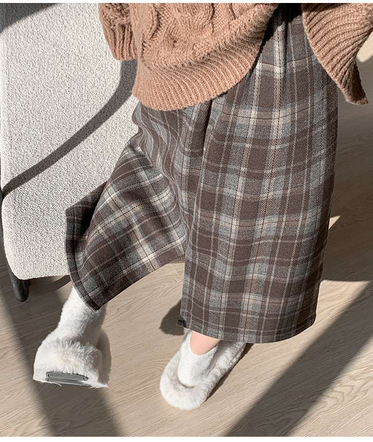 クラシカルプリーツチェックスカート